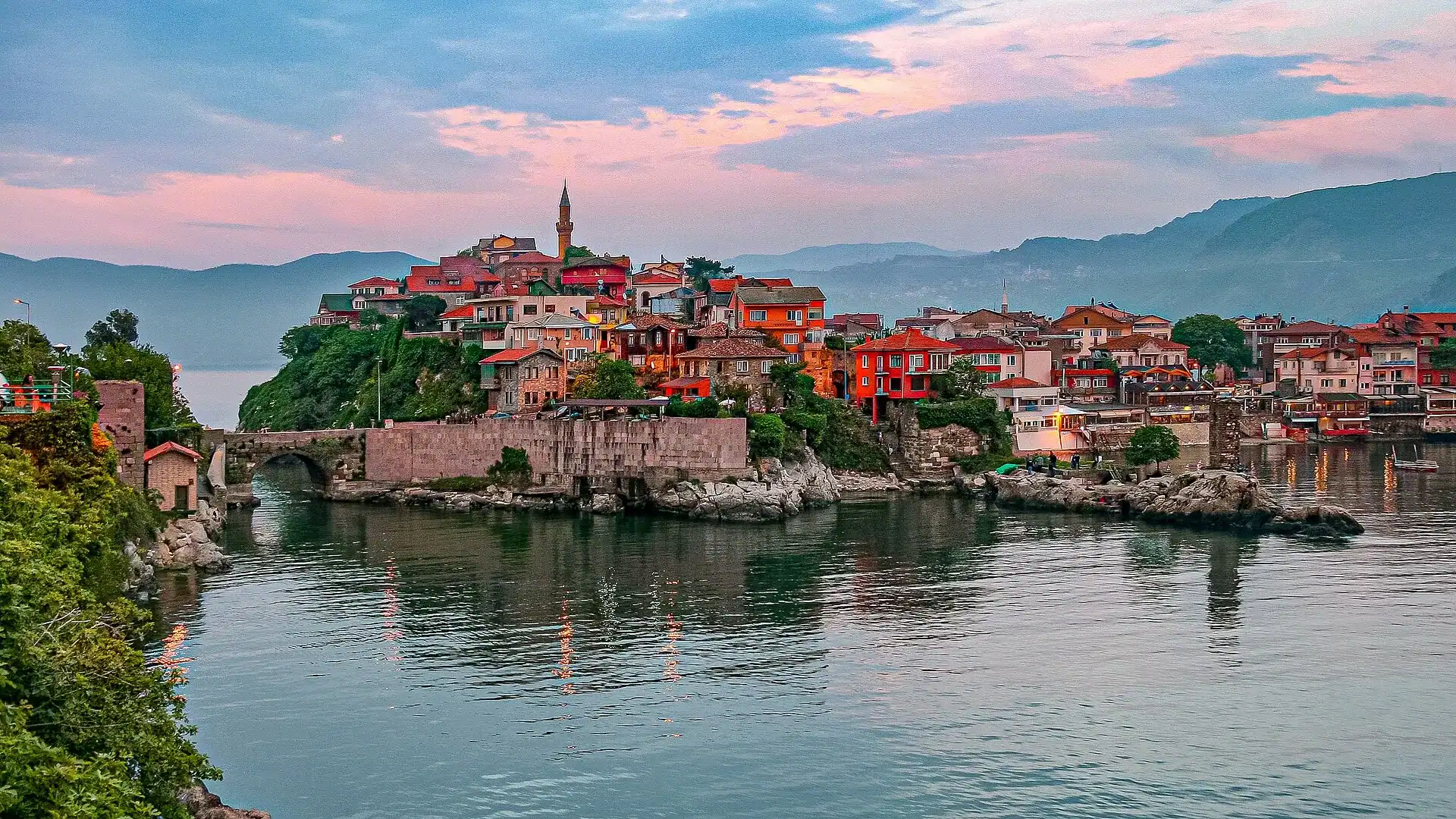 The headland town of Amasra between its two bays at dusk