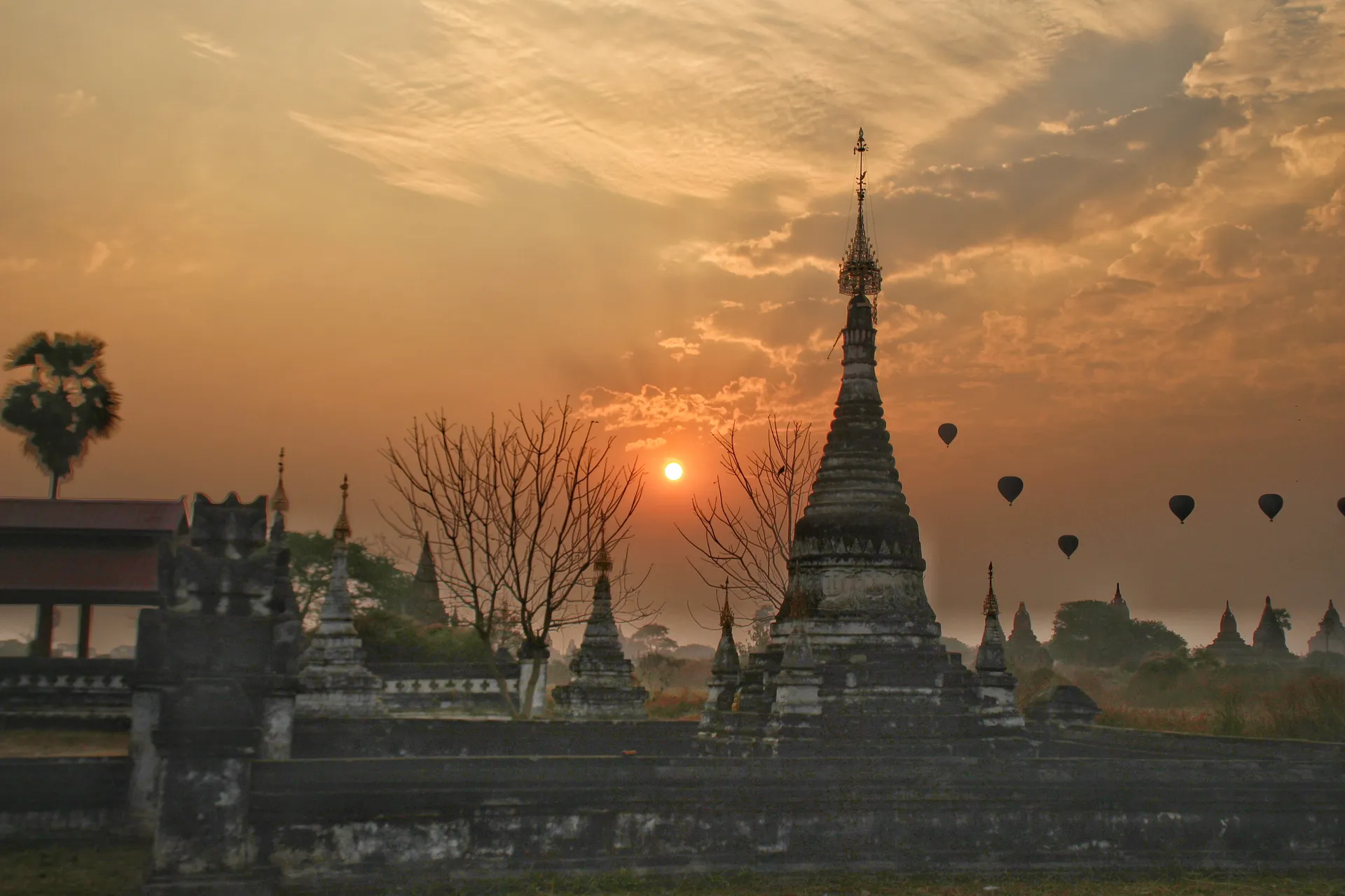 Sunrise over the temples of Bagan, Myanmar
