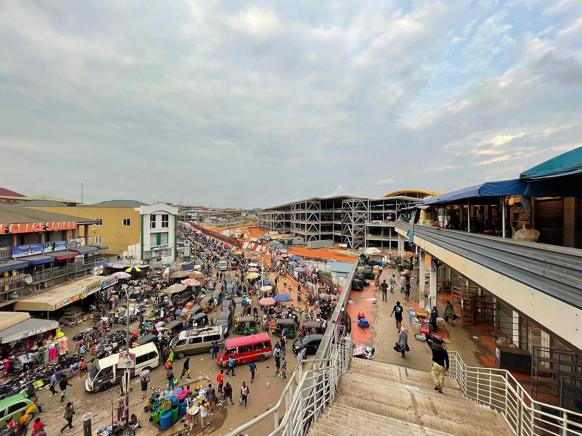 The street and the stalls at Kejetia market in Kumasi, from above