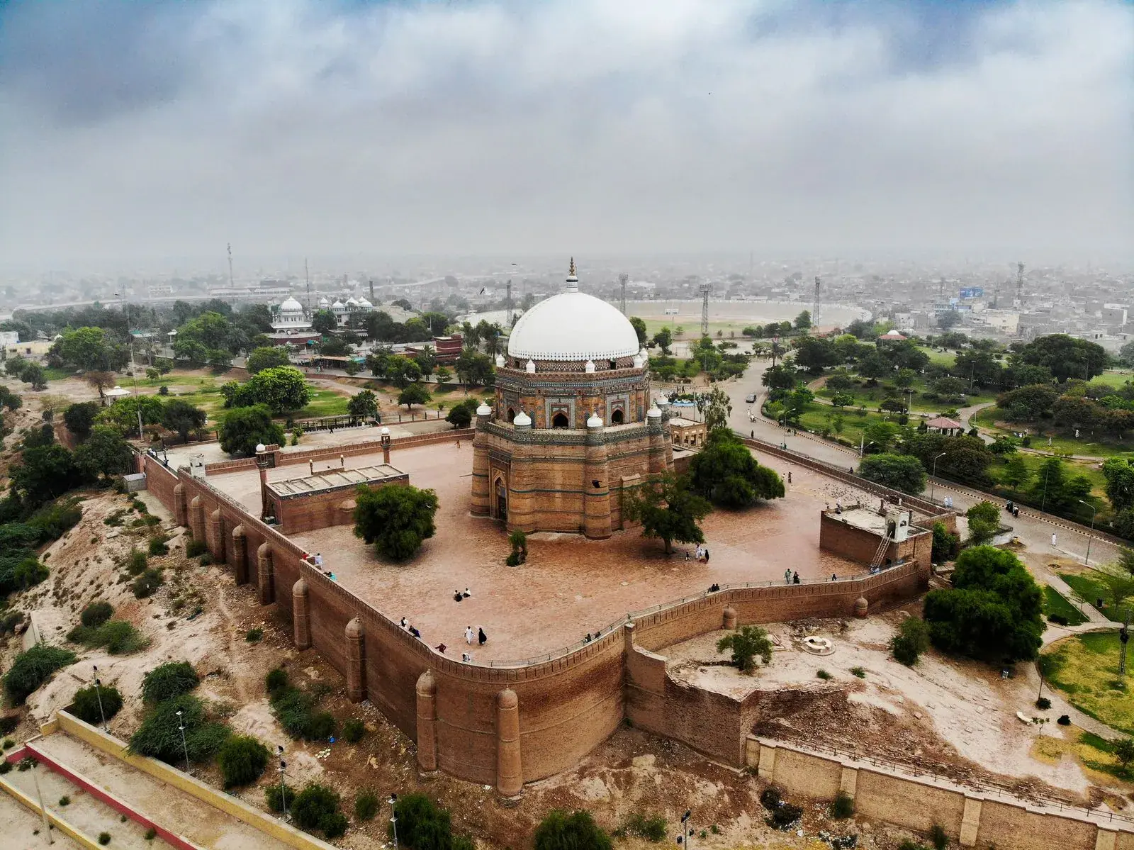 The shrine of Shah Rukn-e-Alam at Multan, on the old fort mound