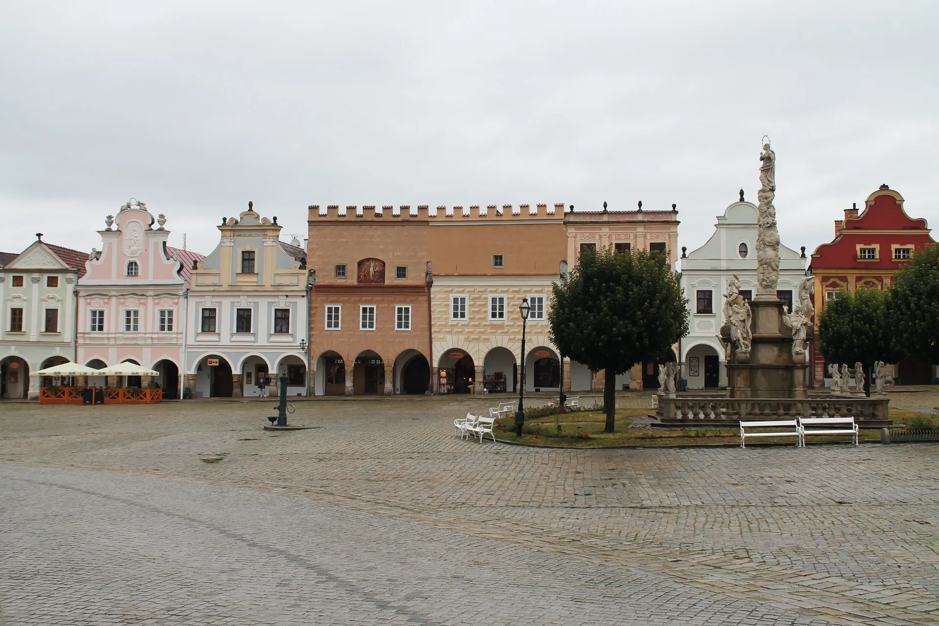 Pastel Renaissance houses on the main square of Telc, Czech Republic