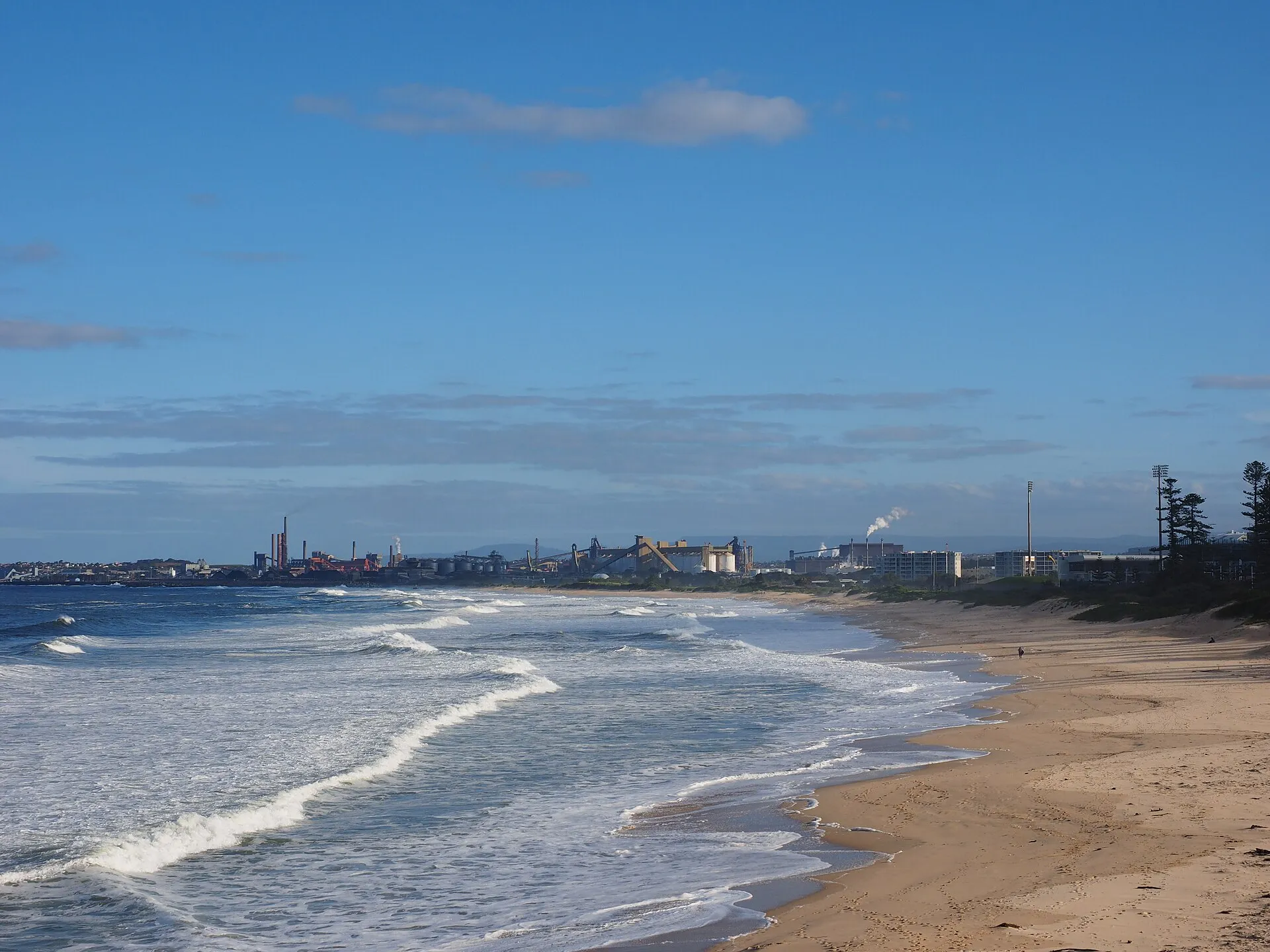 The beach at Wollongong with the city along the shore