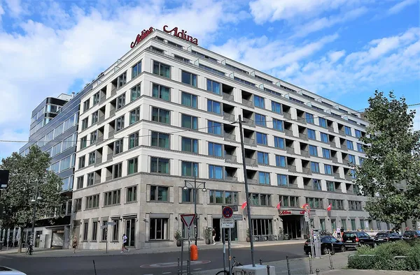 Adina Apartment Hotel Berlin Hackescher Markt exterior