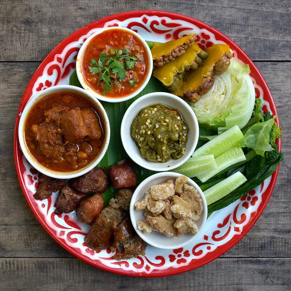 Northern Thai Lanna cuisine starters platter at Huen Muan Jai, Chiang Mai