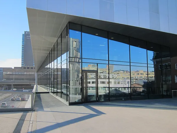 Exterior glass facade entrance of Maaemo restaurant in Oslo