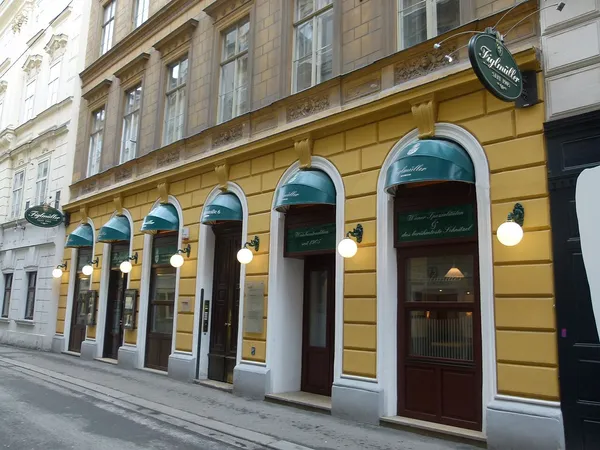 Figlmuller Backerstrasse restaurant exterior, Vienna